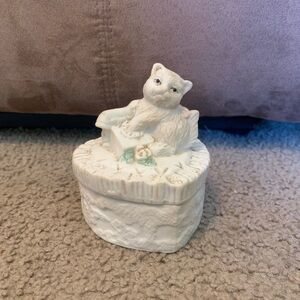 White Cat Jewelry Organizer with Ceramic Finish